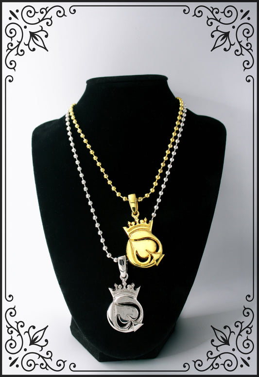 “The Royal Mark” Pendant Chain